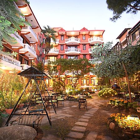 Nirvana Boutique Hotel Kathmandu Ngoại thất bức ảnh