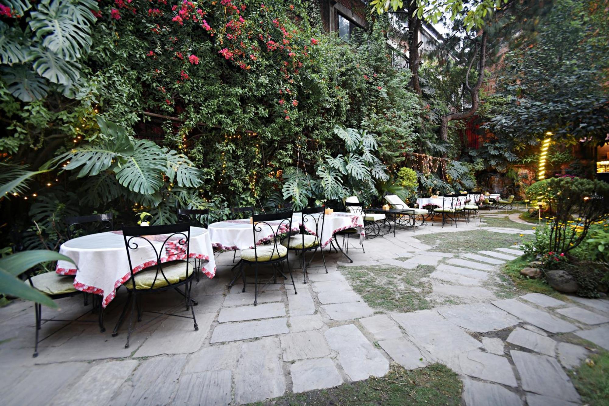 Nirvana Boutique Hotel Kathmandu Ngoại thất bức ảnh