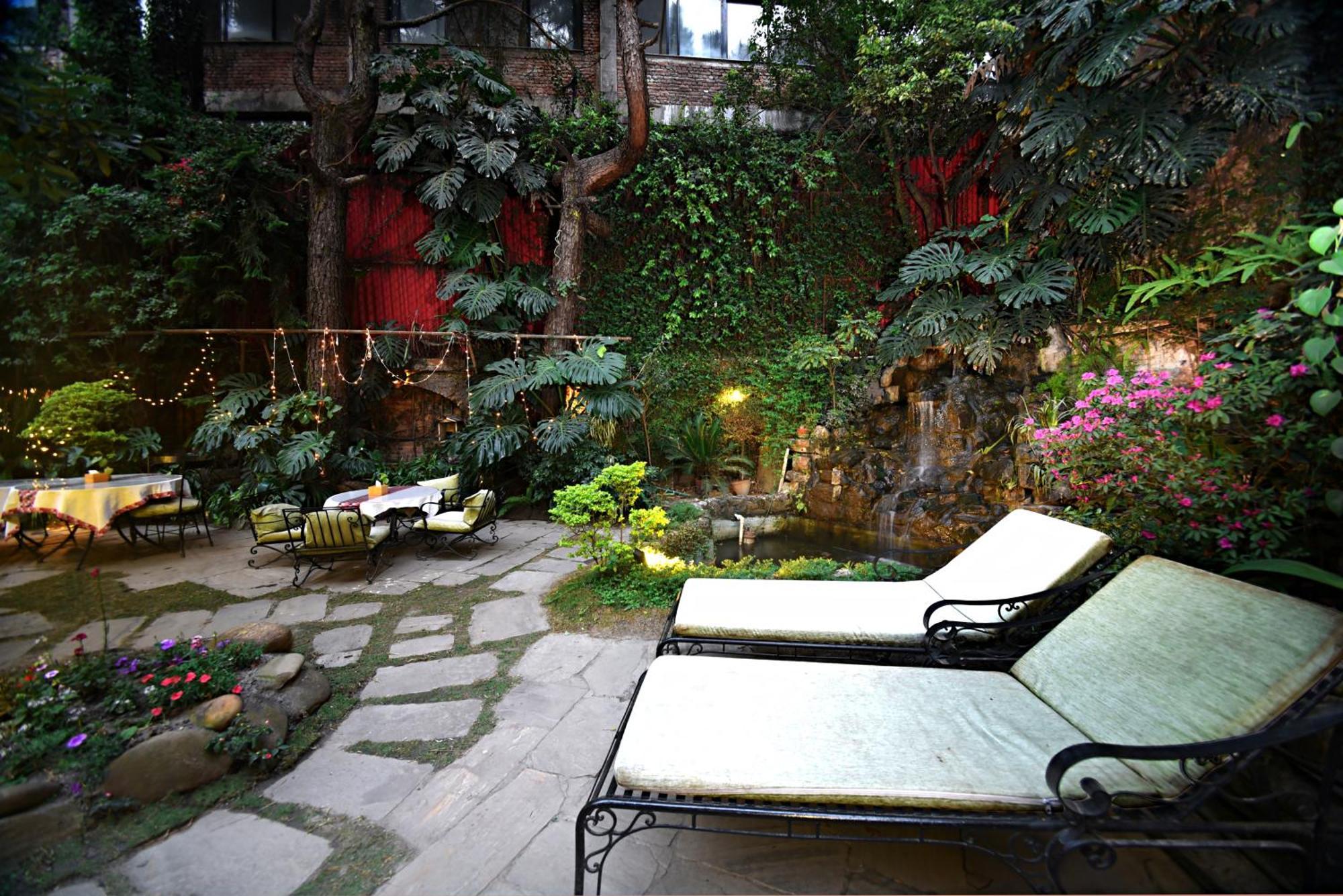 Nirvana Boutique Hotel Kathmandu Ngoại thất bức ảnh