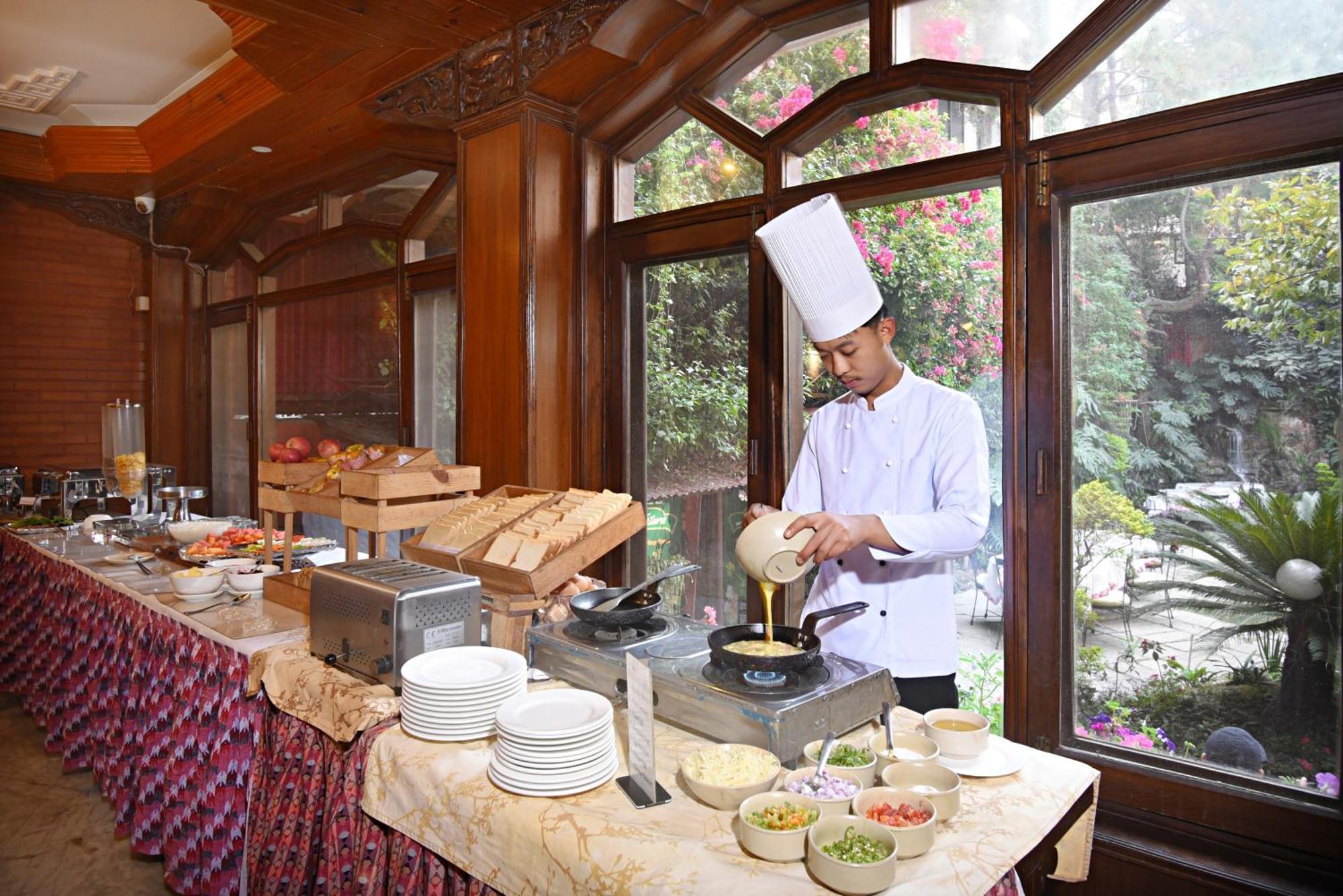 Nirvana Boutique Hotel Kathmandu Ngoại thất bức ảnh
